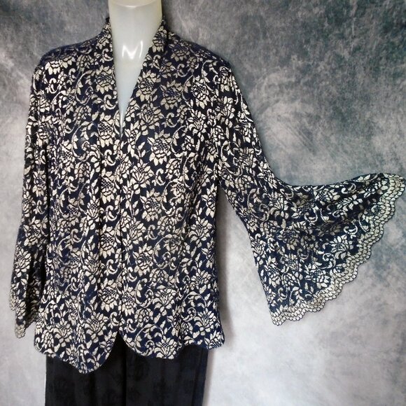 Black Lace Formal Jacket 80s Vintage Plus Size / Any Size FABULOUS SLEEVES! - Picture 4 of 10